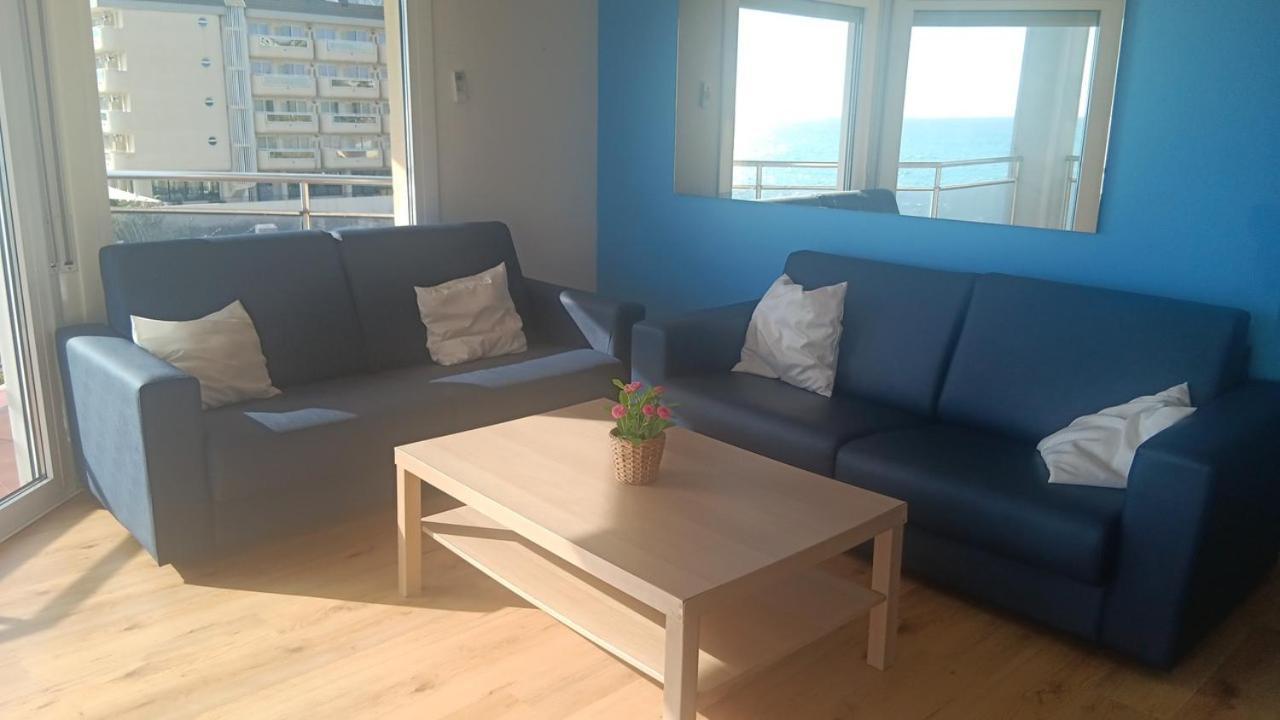 Apartamentos Bon Repos Santa Susanna Extérieur photo